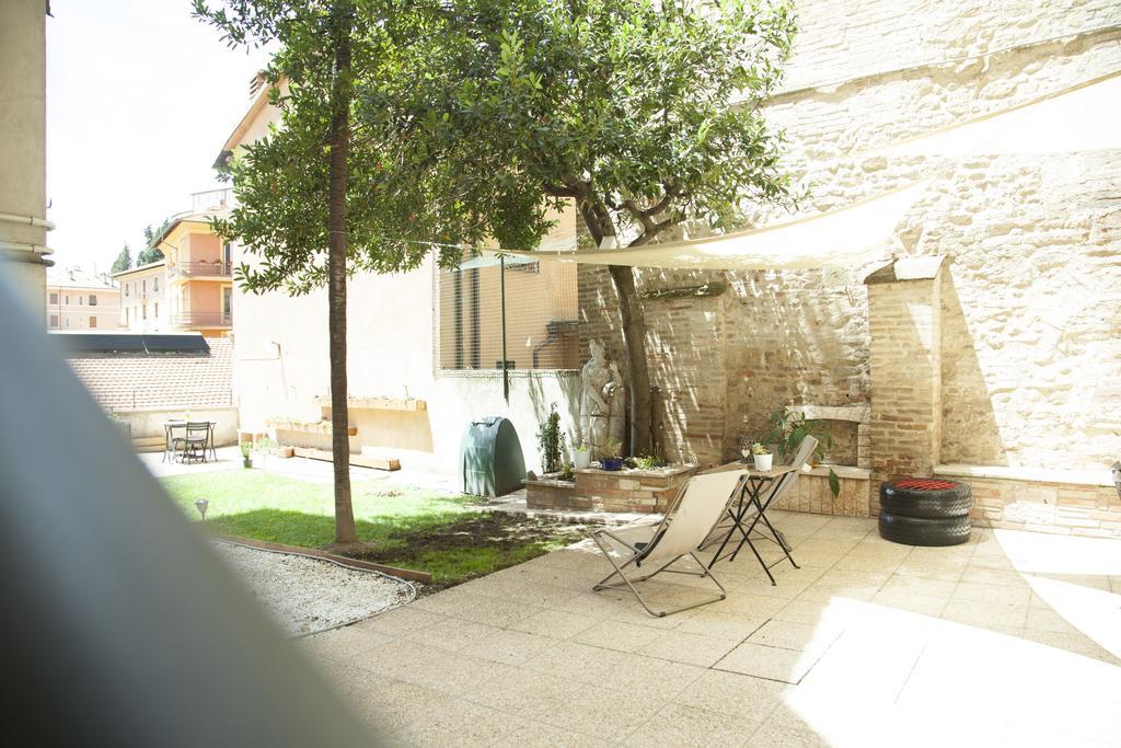 Break And Bed Bed & Breakfast Perugia Dış mekan fotoğraf