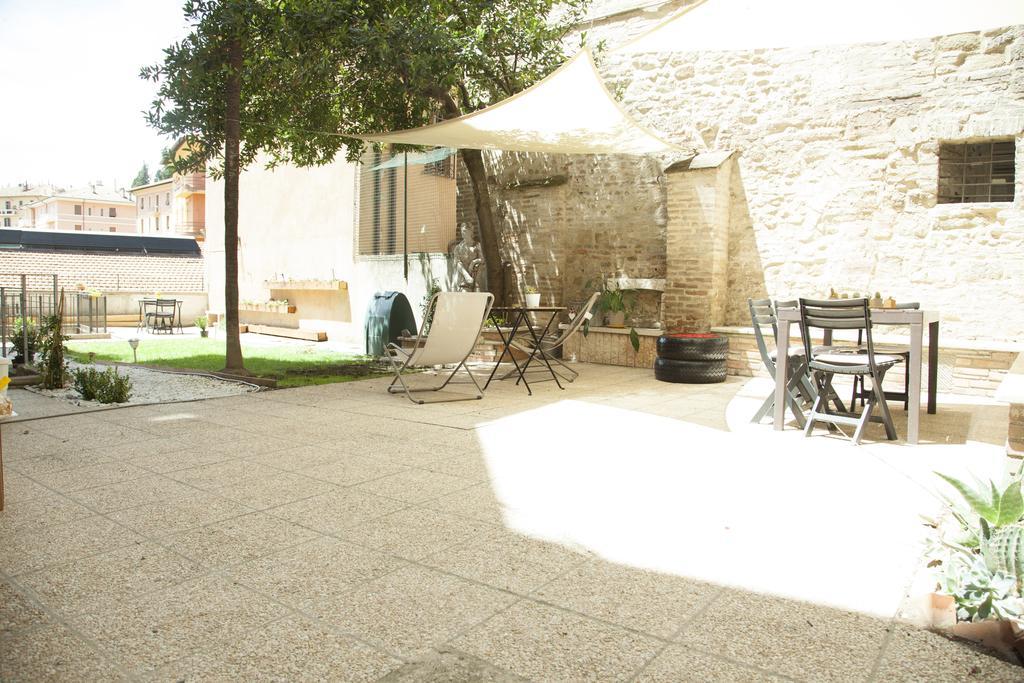 Break And Bed Bed & Breakfast Perugia Dış mekan fotoğraf