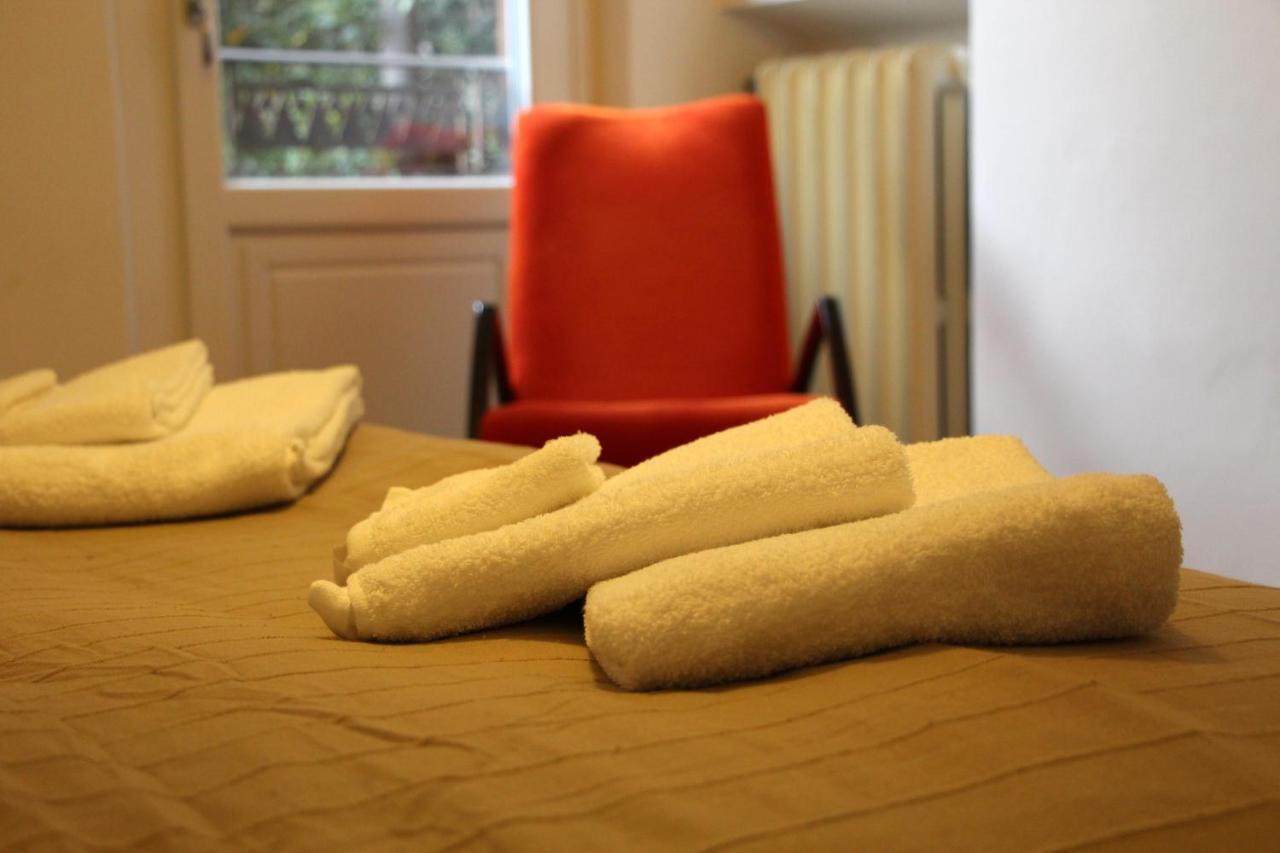 Break And Bed Bed & Breakfast Perugia Oda fotoğraf